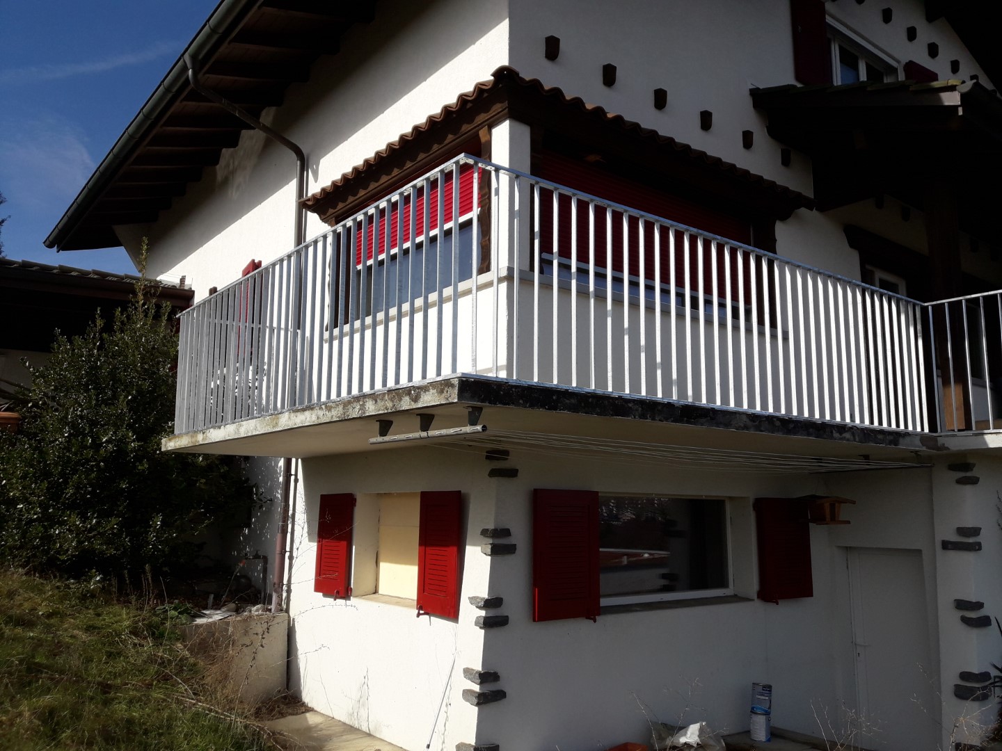 Staketengeländer Feuerverzinkt auf Balkon Staketengeländer Feuerverzinkt auf Balkon